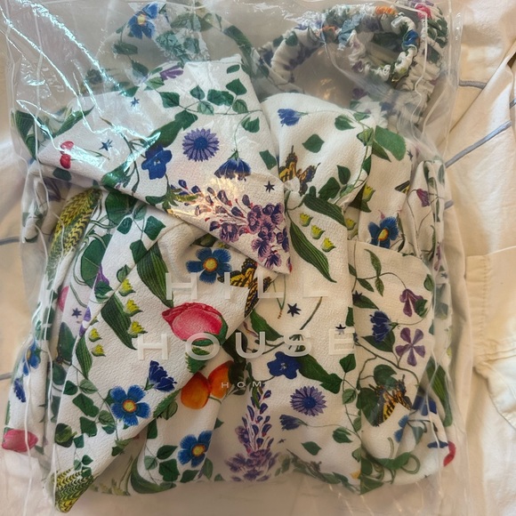 Hill House Home Anjuli Dress in Silken Petal Wings Crepe (Artist’s Edition) - Picture 5 of 5